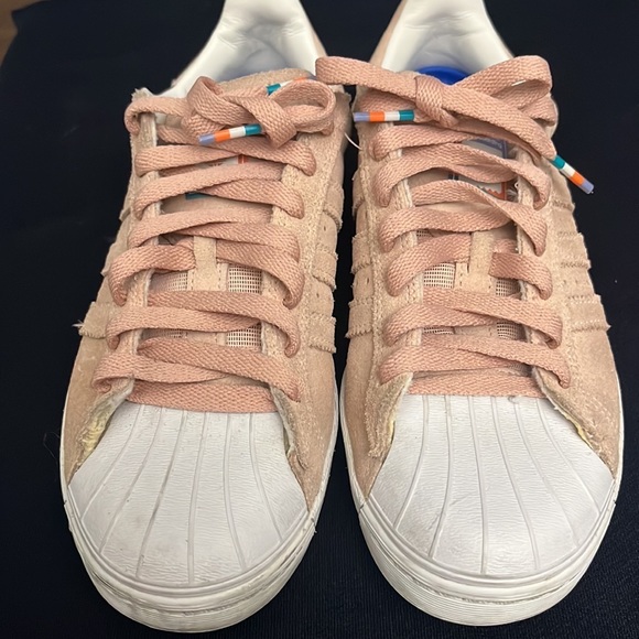 adidas Originals Shoes - Adidas Original  Stylish Peach and White Sneakers